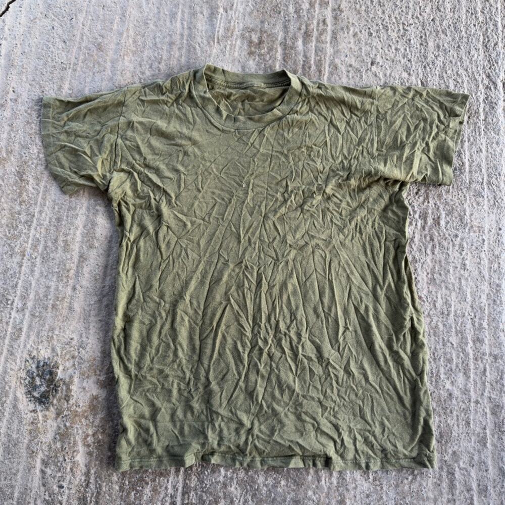 VINTAGE 90S MILITARY GREEN BLANK T-SHIRT ESSENTIAL FADED FITS MENS LARGE